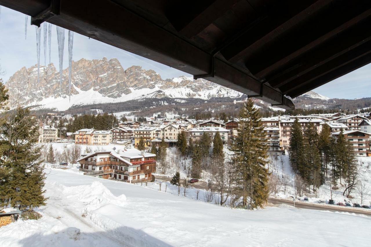 Dolomiti Sweet Lodge Cortina dʼAmpezzo Exteriör bild