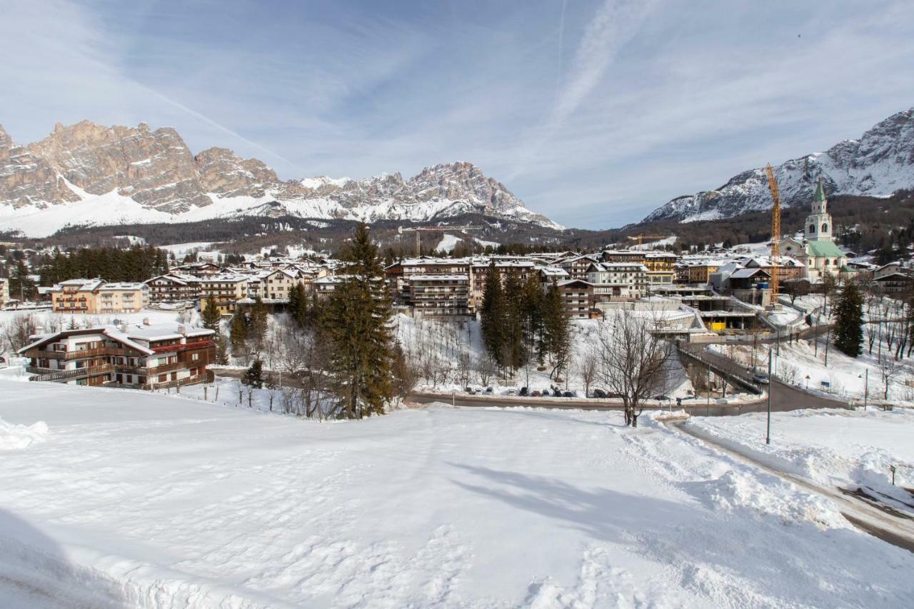 Dolomiti Sweet Lodge Cortina dʼAmpezzo Exteriör bild